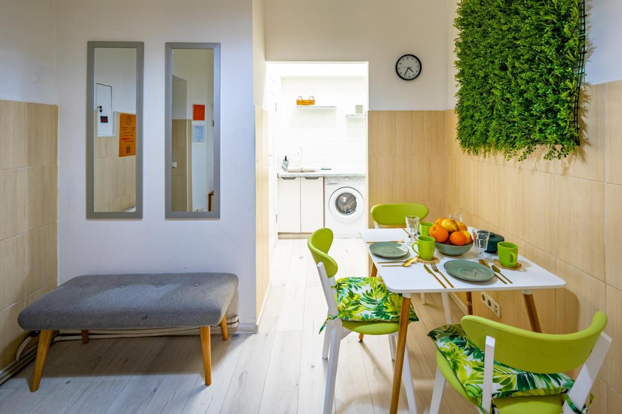 Bv Apartments Green 利沃夫 外观 照片